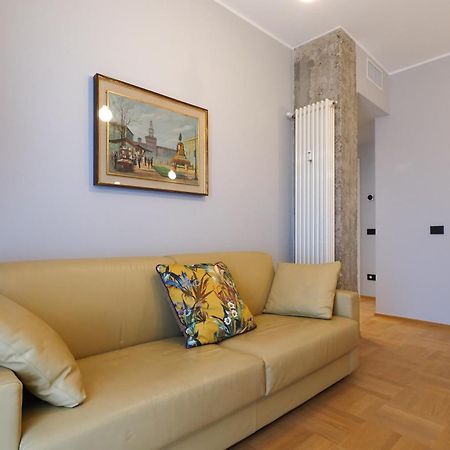 Luminoso Appartamento Con Terrazzo Forlanini Linate Мілан Екстер'єр фото